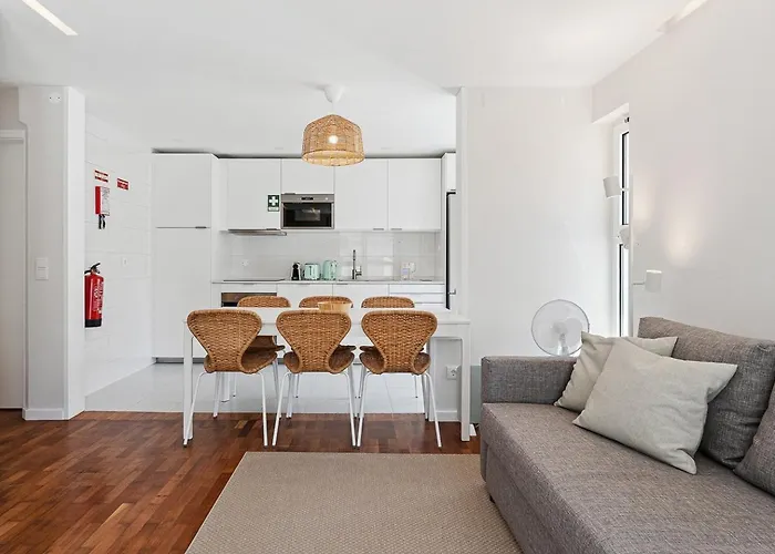 Guestready - Fantastic Family In Salgueiros Gæstehus Porto