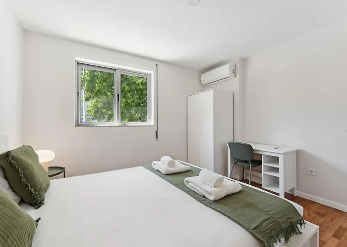 Gæstehus Guestready - Fantastic Family In Salgueiros 4*